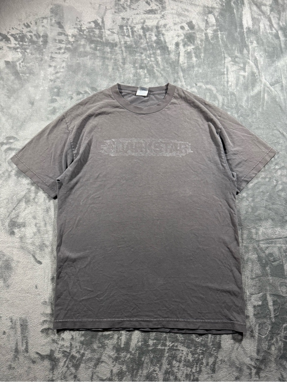 Men's Gray Crew Neck Graphic T-Shirt